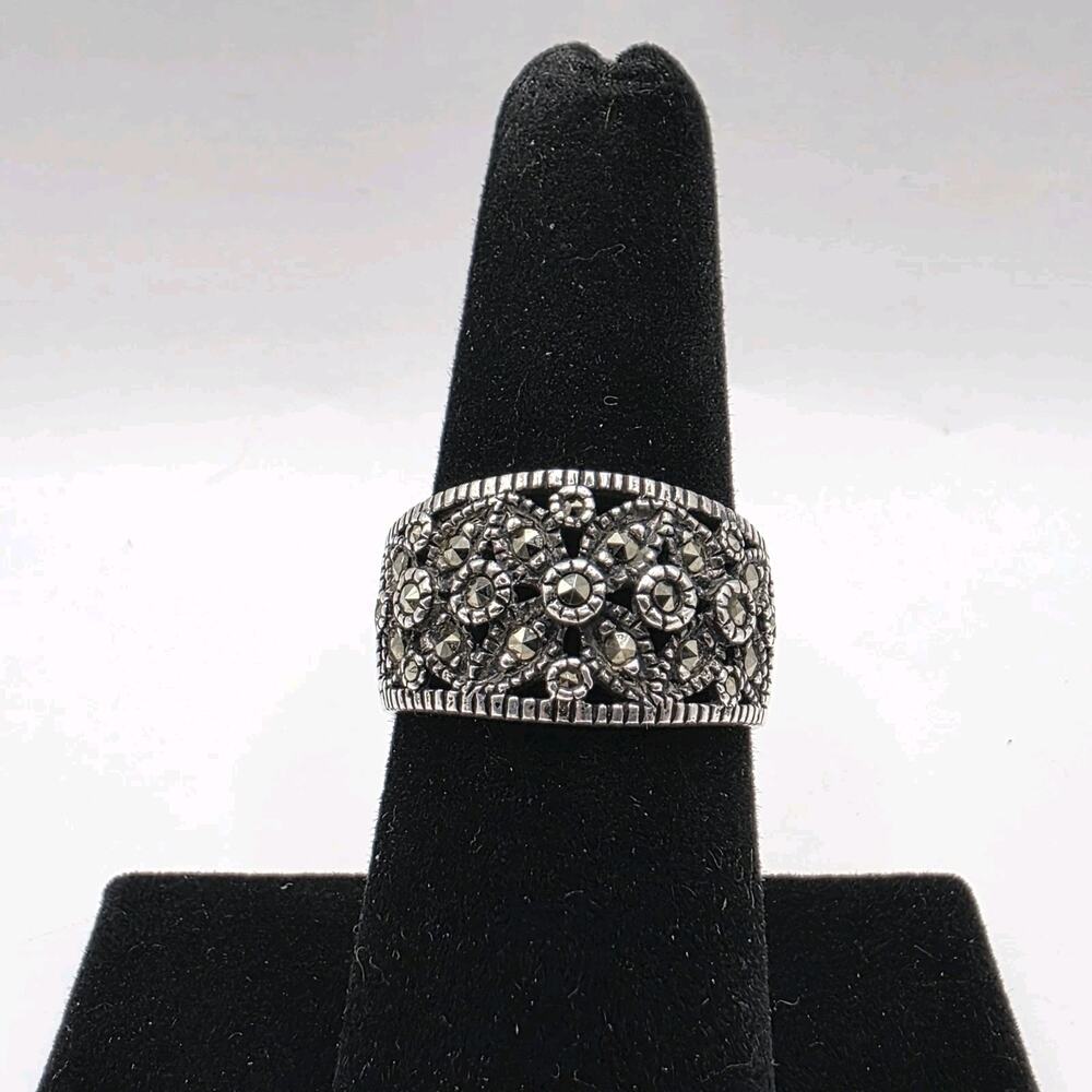 Vintage 925 Sterling Silver Marcasite Flower Band Ring Size 8